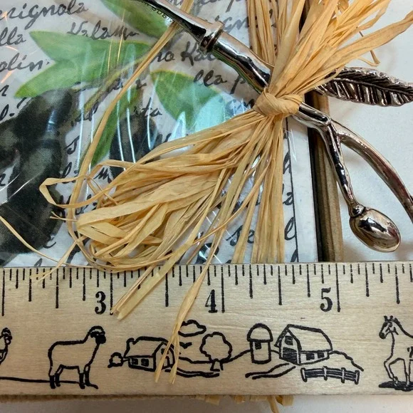 Mud Pie Olive Napkin Set Silver Olive Branch Fork Server Rustic Party Dinner NEW - Picture 7 of 7